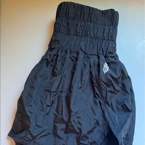 Free People “The Way Home Shorts” size small NEVER WORN!